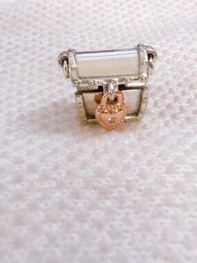 Club Treasure Chest Charm 2019 With Cz Heart Silver Charm For Pandora Bracelet
